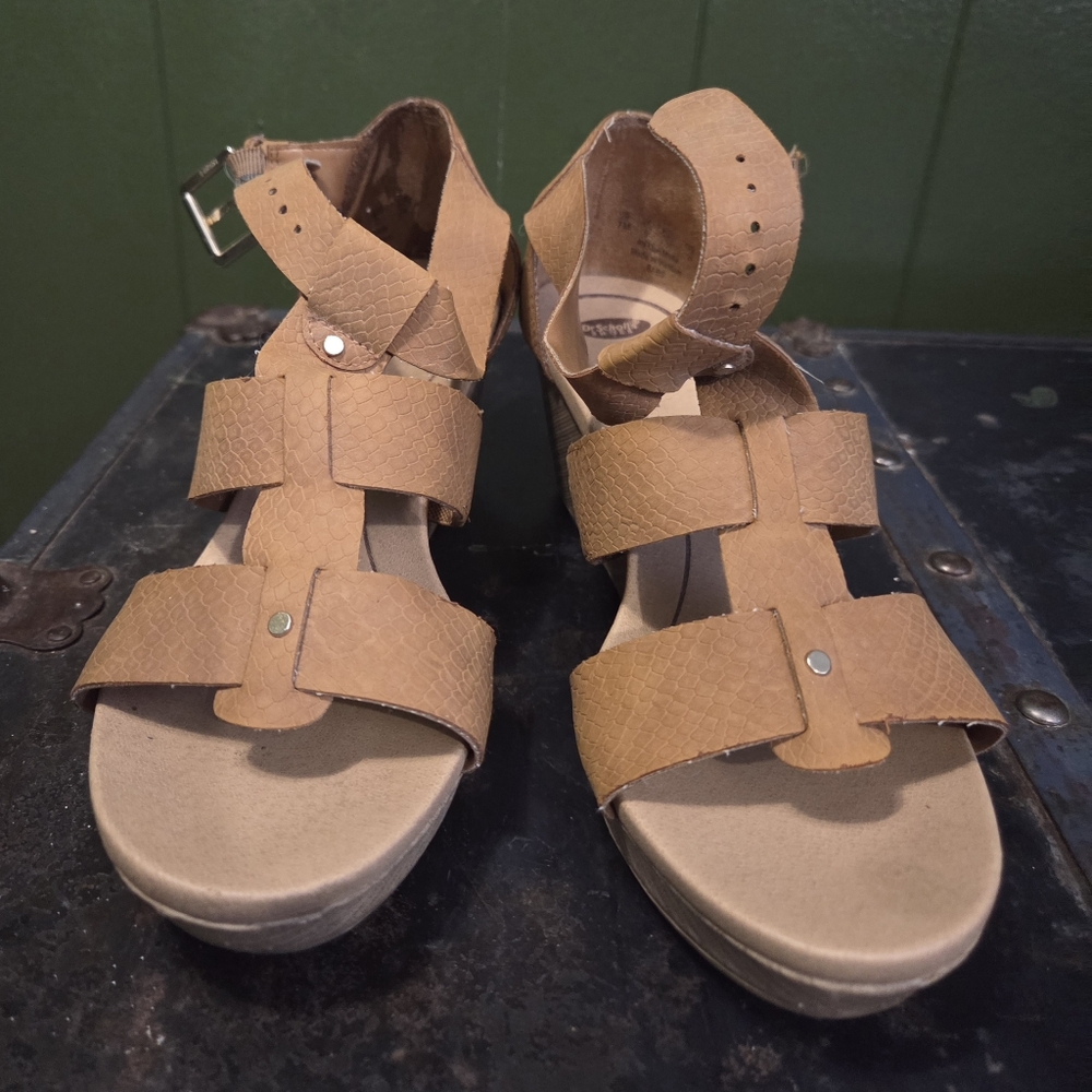 Dr Scholls Wedge Sandals In Brown